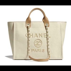 Chanel Tote Bag